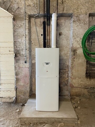 Pose d'une chaudière gaz naturel à condensation